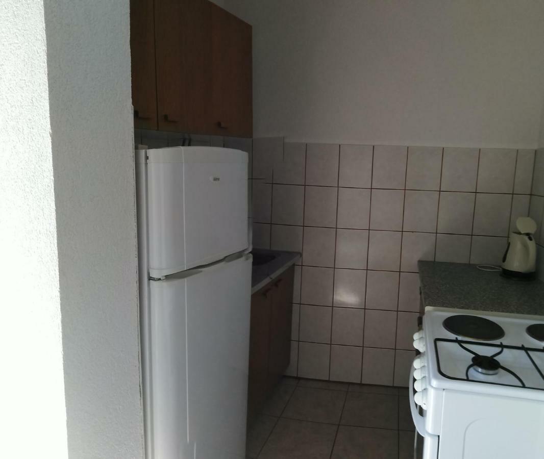 Apartman Rodic オミシュ エクステリア 写真