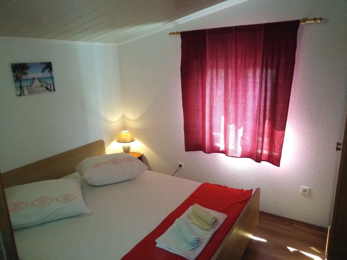 Apartman Rodic オミシュ エクステリア 写真